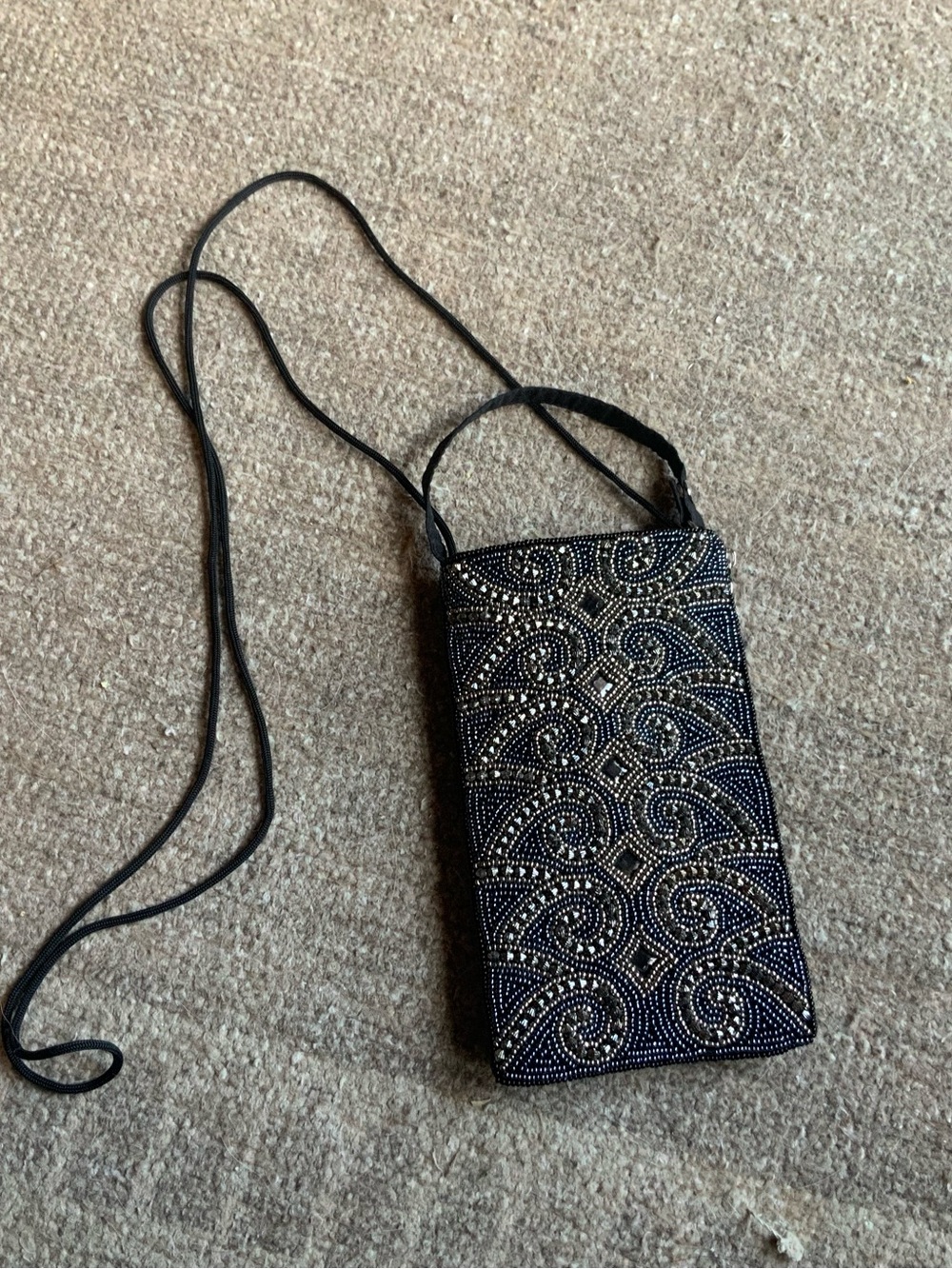 Bamboo Traders Navy and Silver Beaded Wristlet Clutch - Picture 2 of 6
